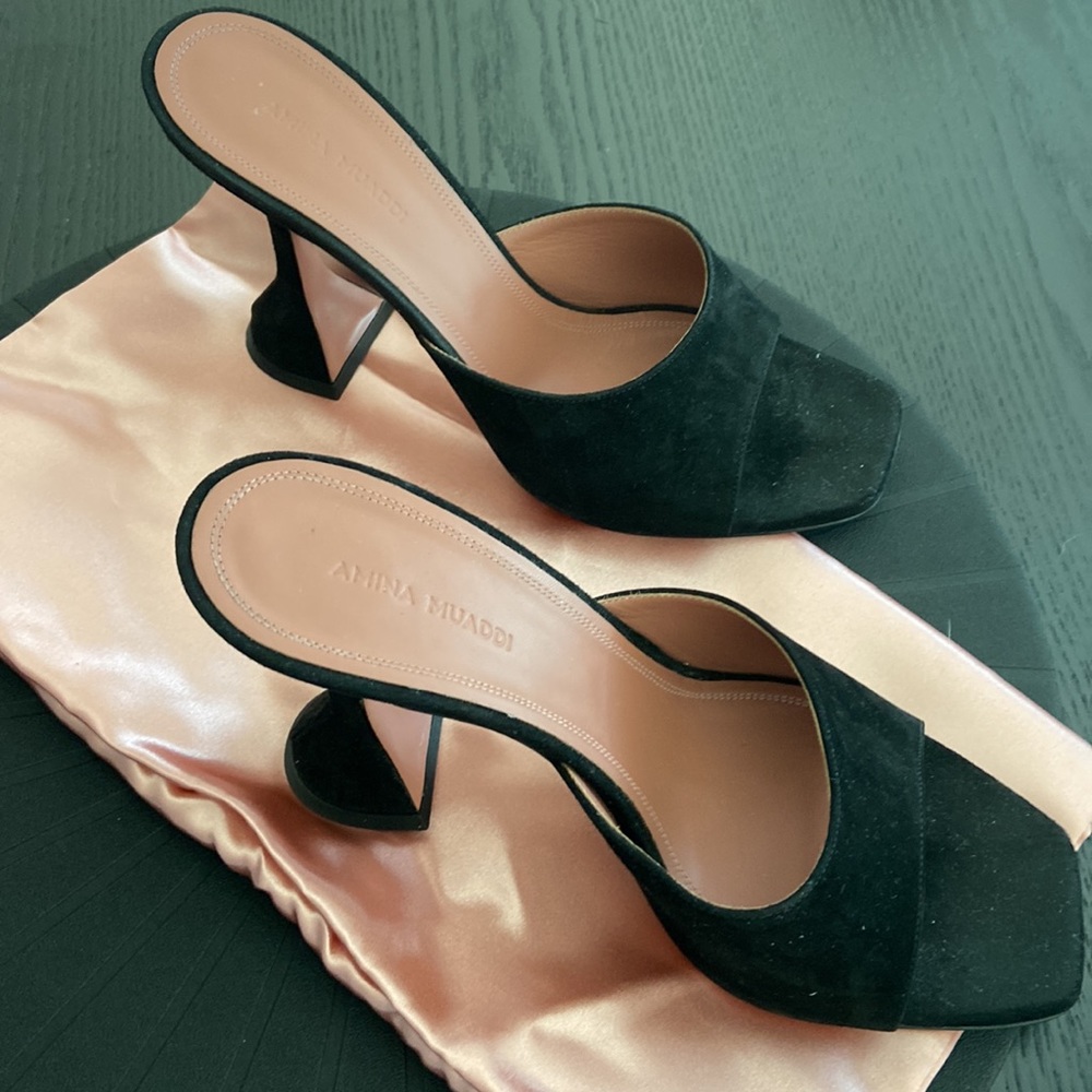 NEW Amina Muaddi Black suede Lupita heels  39 sold out. Price Firm. No trades - Picture 4 of 6